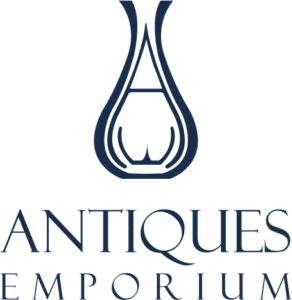 Logo-Home-page-Antiques-Emporium2 Het officiele verticale logo van Antiques Emporium