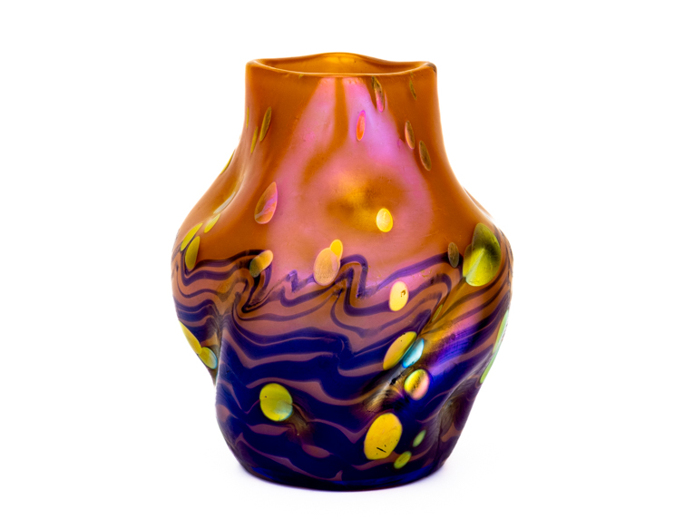 Johann-Loetz-Witwe-jugendstil-Cytisus-neurot-new-red-vase-first-1-van-1-1