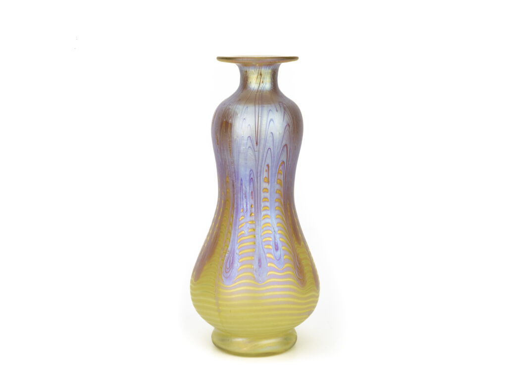 Johann Loetz Witwe Phanomen Genre 8065 in ground color "Thea" Series I 8065, produced in 1899