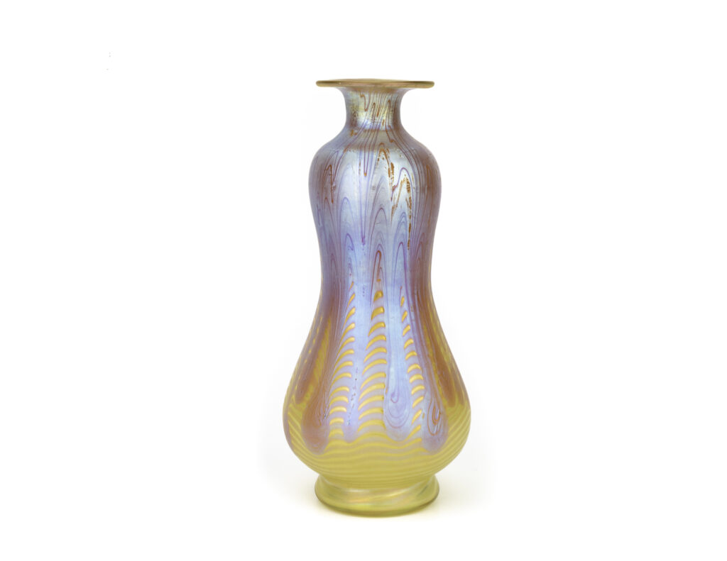 Johann Loetz Witwe Phanomen Genre 8065 in ground color "Thea" Series I 8065, produced in 1899
