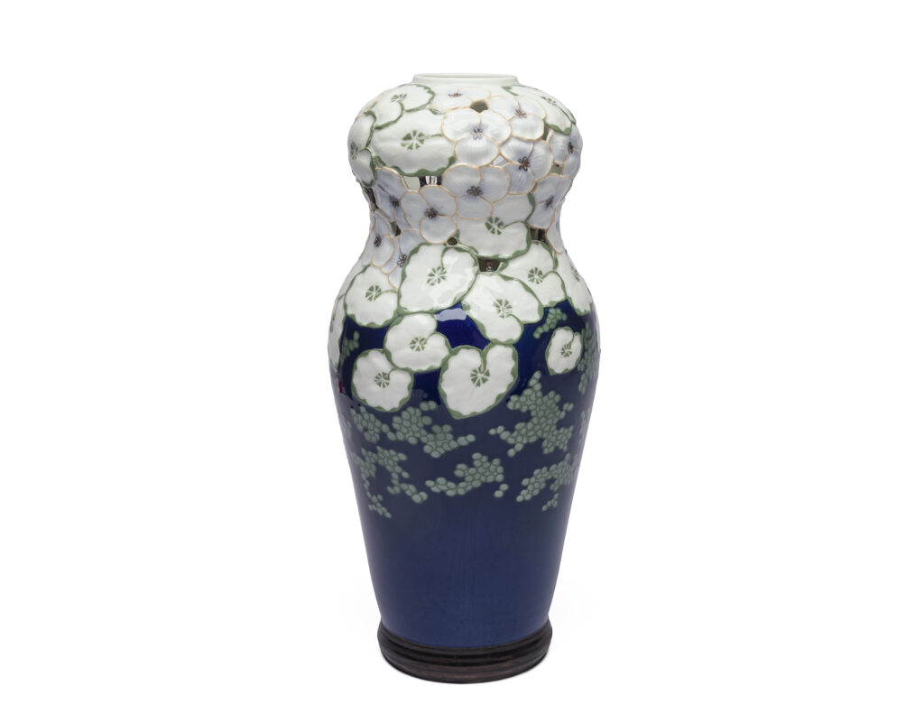Bing & Grøndahl Art Nouveau porcelain vase by Fanny Garde circa 1900